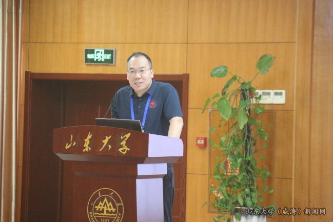 2025家长见面会图片2.png