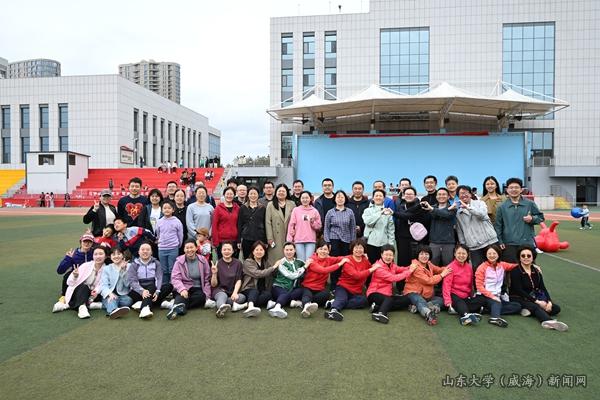 合照1 .JPG